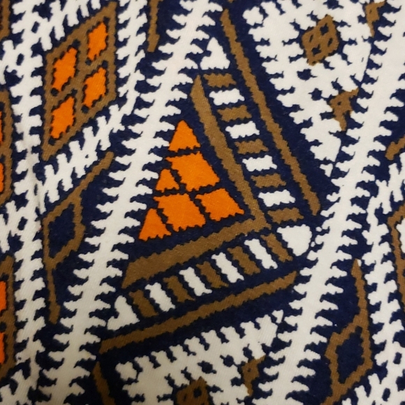 Lysse tribal print pencil sarong skirt sz medium - Picture 3 of 3